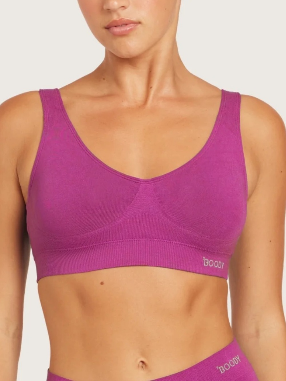 NWT BOODY Women's Seamfree Padded Crop Bra in Magenta